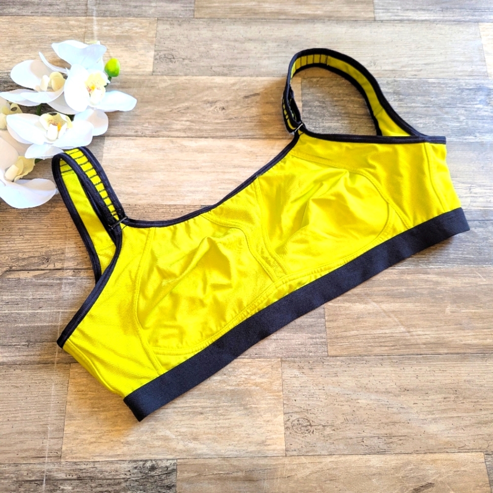 Soma sport yellow max support wireless sports bra size 34DD